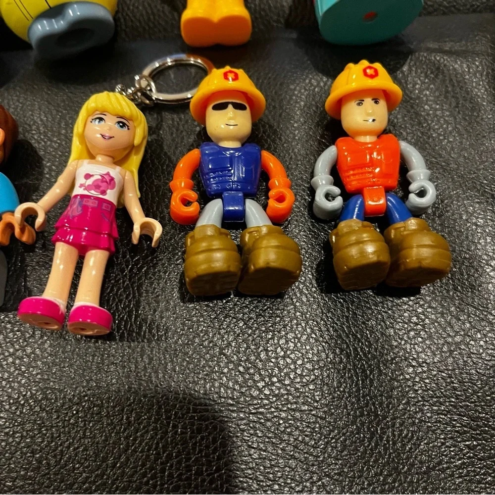 Nikko toys Lego duplo little tikes people construction small toys lot